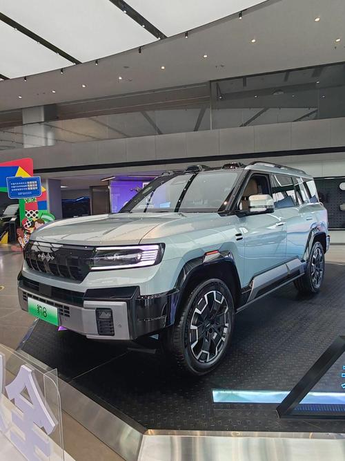 东莞307比亚迪方程豹硬派越野的爆款，英菲尼迪35周年与你共成长